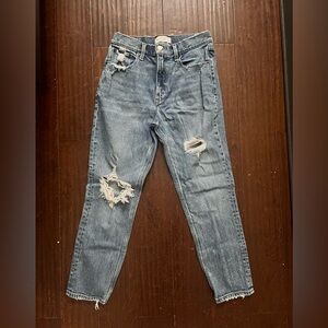 Abercrombie & Fitch High Rise Blue Jeans Distressed